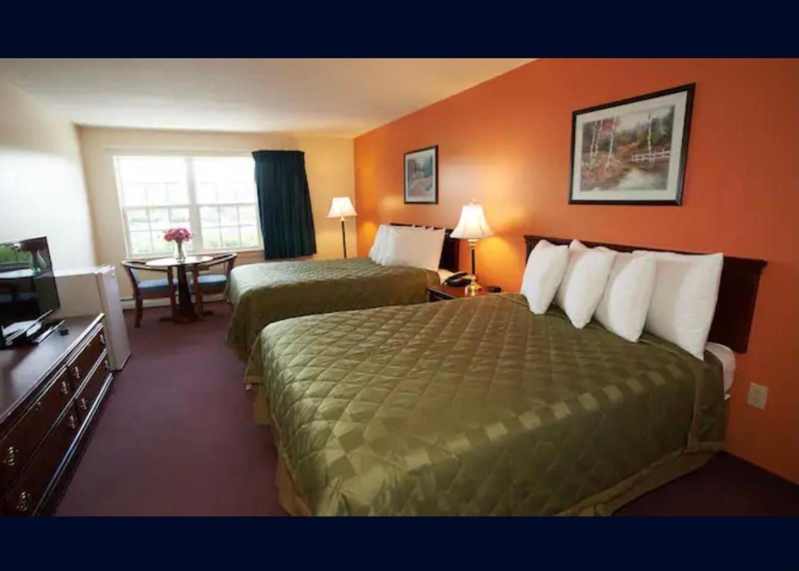 Coos Motor Inn Lancaster Buitenkant foto